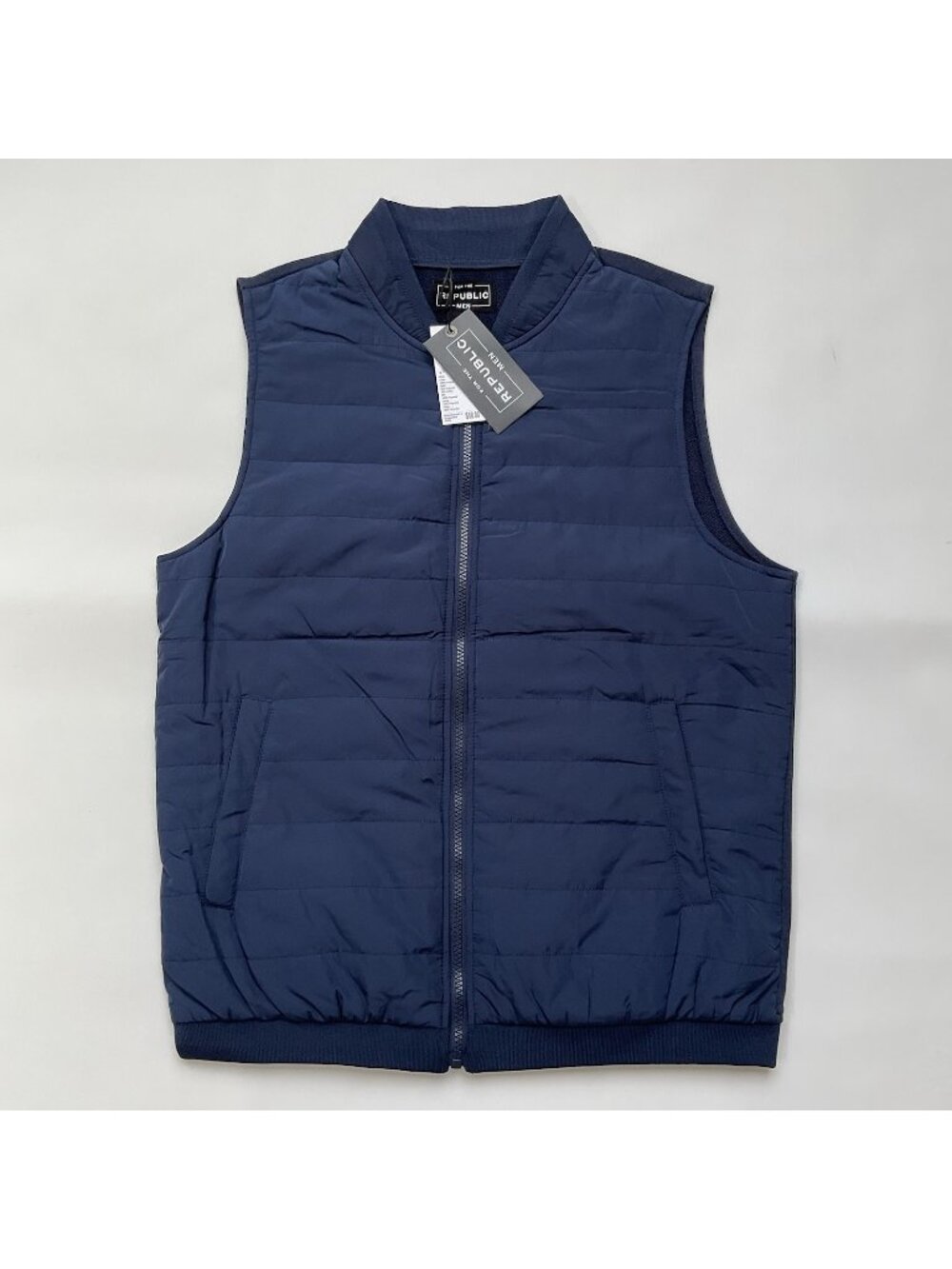 $58 For The Republic Men’s Zip Vest Light Weight In Navy Size M